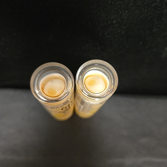 2 Piece Lot Essence Lip Care Hydra Oil Core Balm 3 Grams Each - Picture 2 of 3